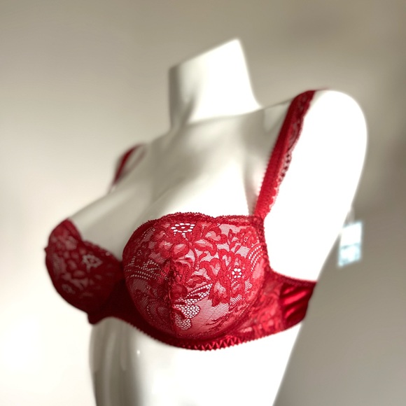 Vintage Lou from Paris, France, Satin & Lace Underwire Red Bra NWT - Picture 6 of 13
